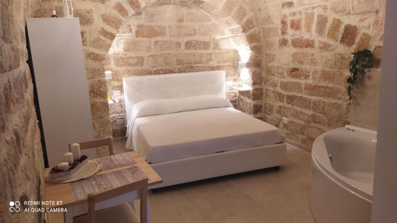 Casa Vacanze A Un Passo Dal Volo Барі Екстер'єр фото