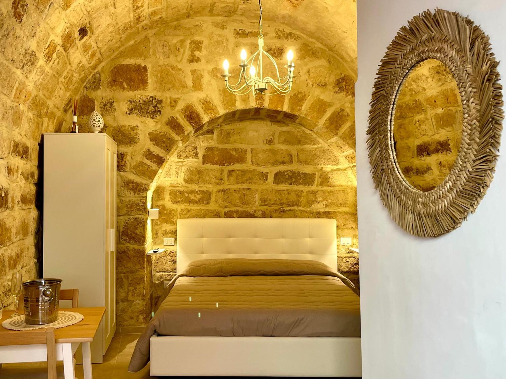 Casa Vacanze A Un Passo Dal Volo Барі Екстер'єр фото